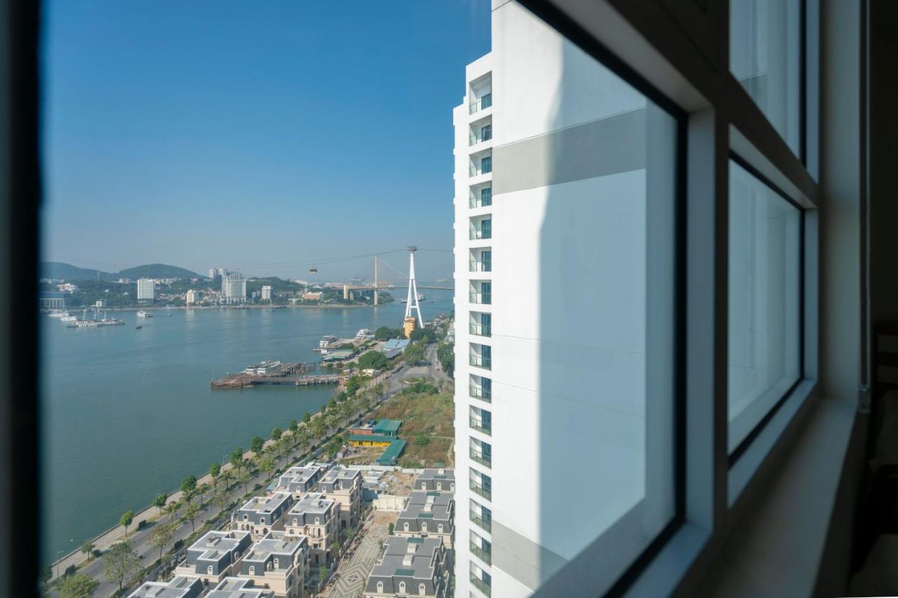 The 1108 Sapphire Ha Long Apartment Bagian luar foto