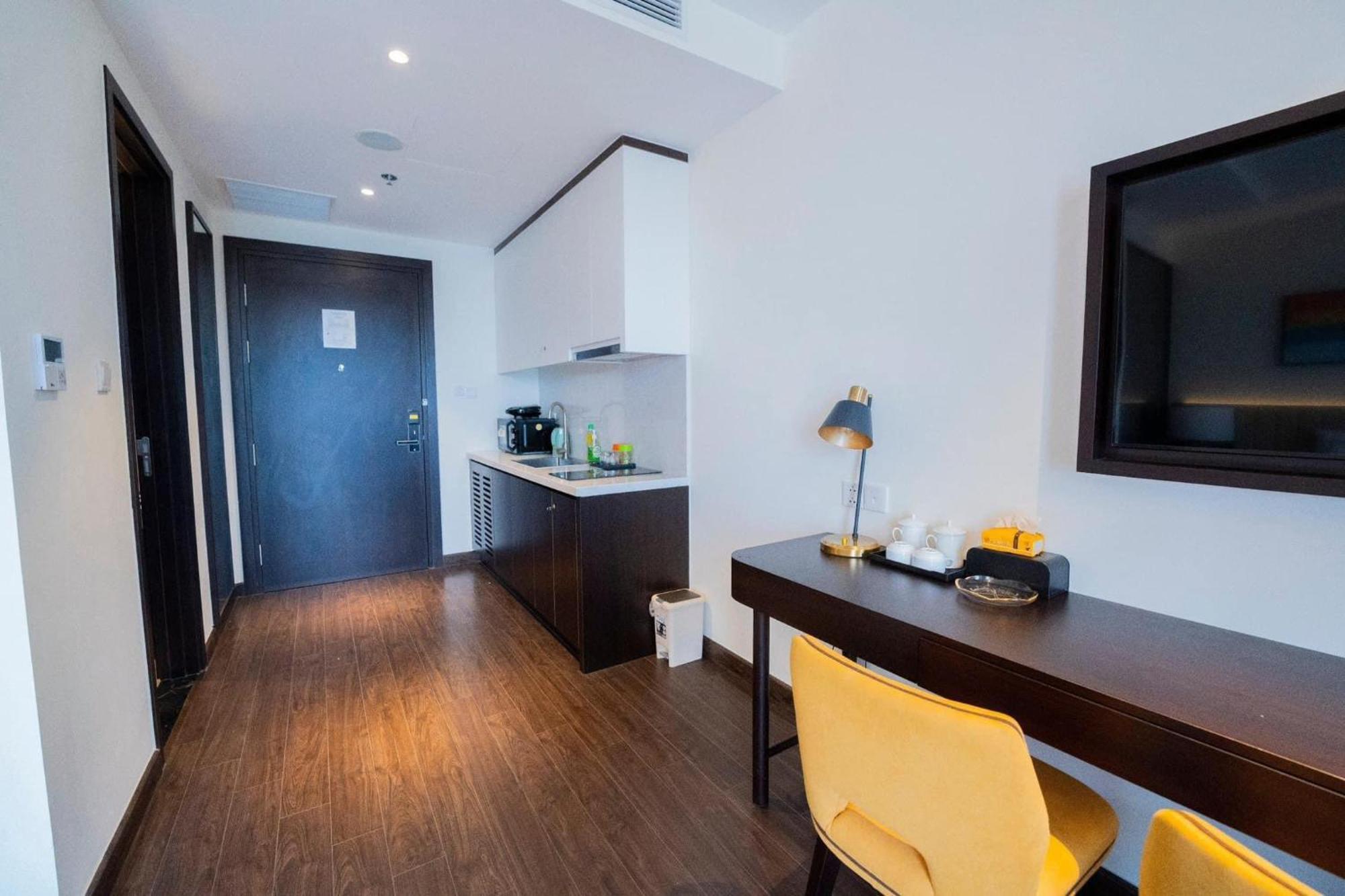 The 1108 Sapphire Ha Long Apartment Bagian luar foto