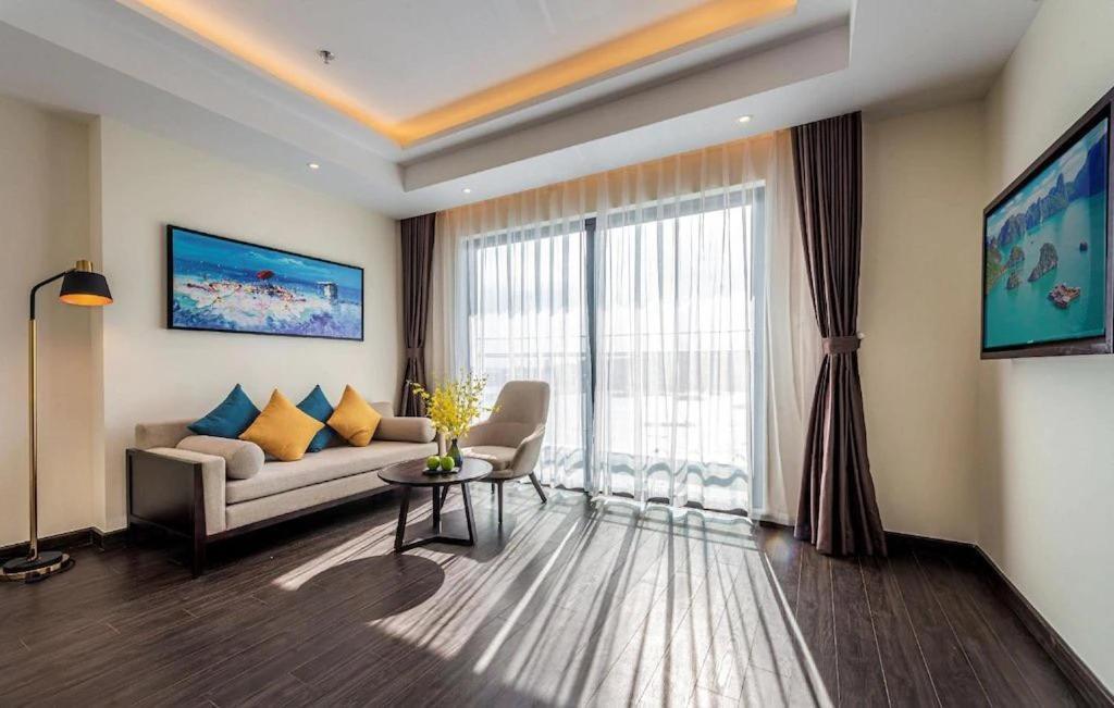 The 1108 Sapphire Ha Long Apartment Bagian luar foto
