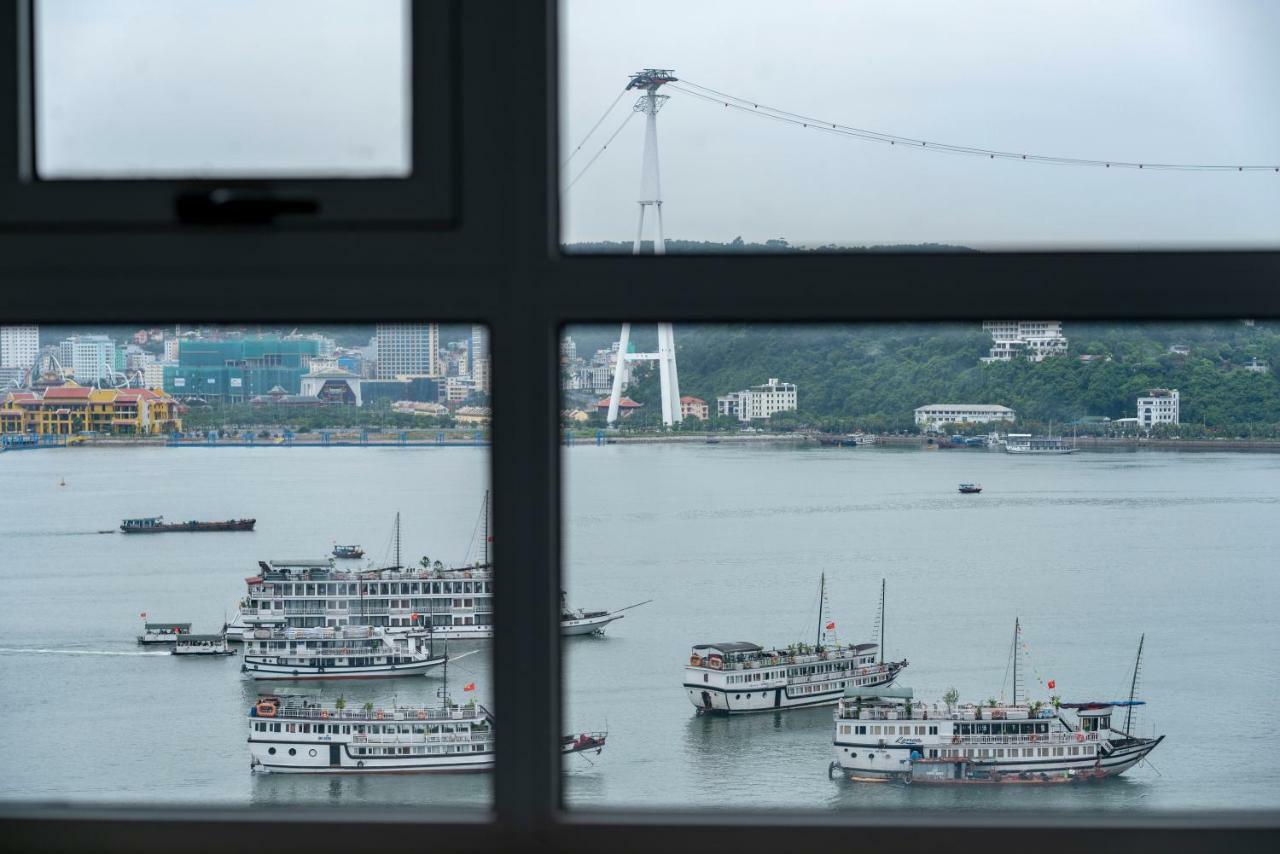 The 1108 Sapphire Ha Long Apartment Bagian luar foto